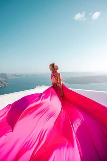 Magical Flying Dress Photoshoots in Oia or Imerovigli - What to Expect from Your Flying Dress Photoshoot