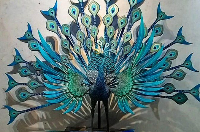 Magical Hands of Oaxaca Paint Your Alebrije - The Experience in Action