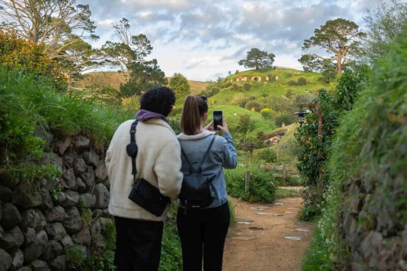 Magical Hobbiton: Small-Group Guided Tour from Auckland - Exploring Hobbiton: A Detailed Look at the Small-Group Guided Tour from Auckland