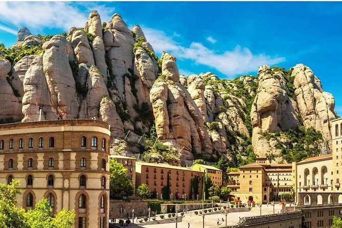 Magical Montserrat with a Private Guide: Family Friendly Trip - Key Points