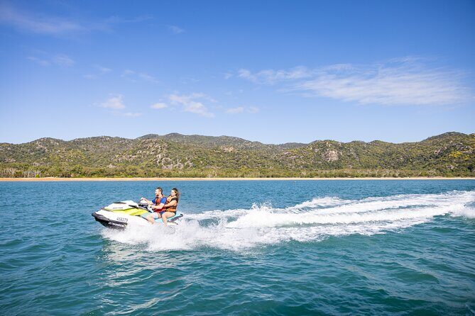 Magnetic Island 30-Minute Jet Ski Hire  1 to 4 People - An In-Depth Look at the Magnetic Island Jet Ski Experience