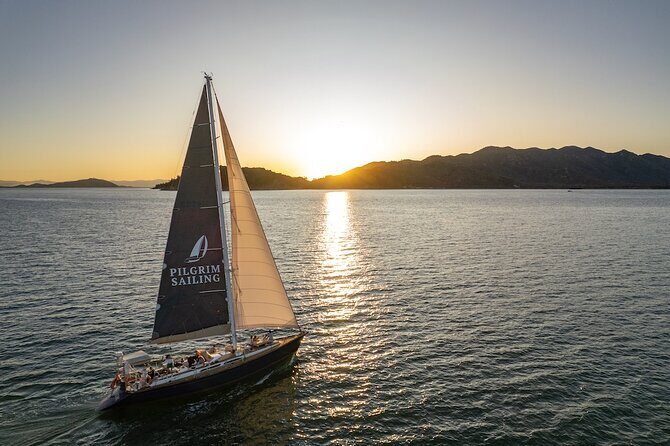 Magnetic Island Sip and Sail Sunset Cruise - A Closer Look at the Experience