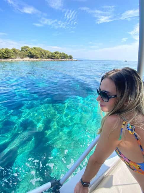 Magnific blue lagoon, speed boat water, wine&towels included - What Reviewers Say