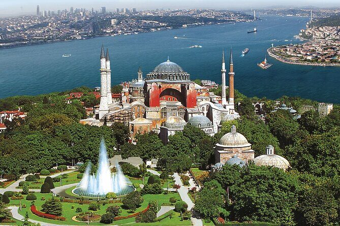 Majestic Istanbul: Walking Tour & Sunset Cruise on the Bosphorus - Key Points