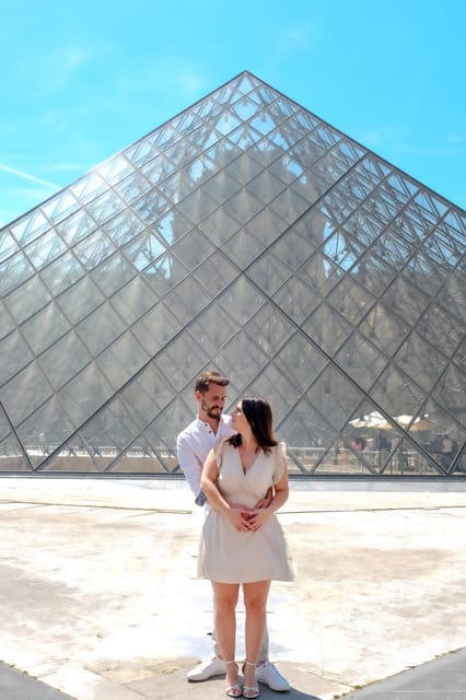 Majestic Louvre Photo Session With a Private Photographer - Meeting Point