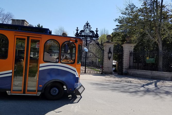 Majestic Mansion Tour Review: Disappointing Experience - Problematic Accessibility