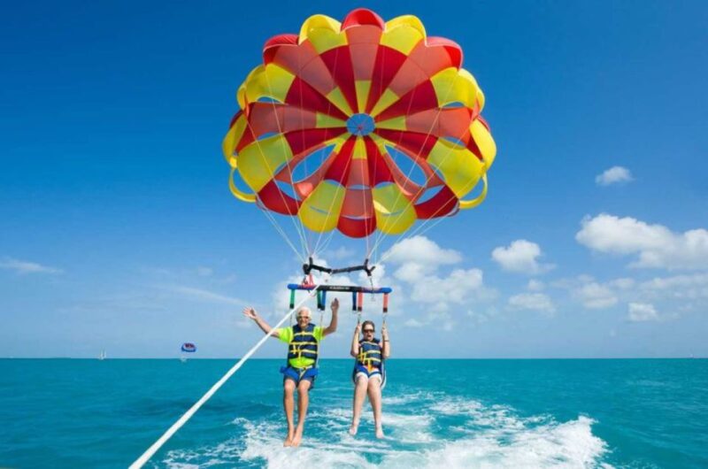 Makadi Bay: Parasailing, Jet Boat, Banana, Sofa & Transfers - Experience Highlights