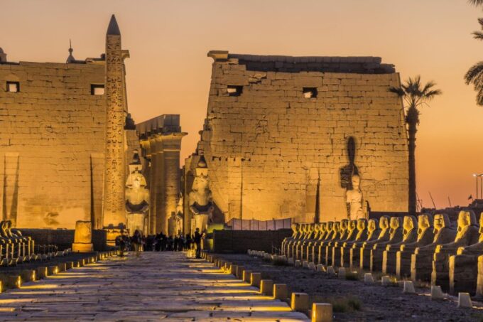 Makadi Bay: Private Tour to Luxor Attractions & Highlights - Booking Information