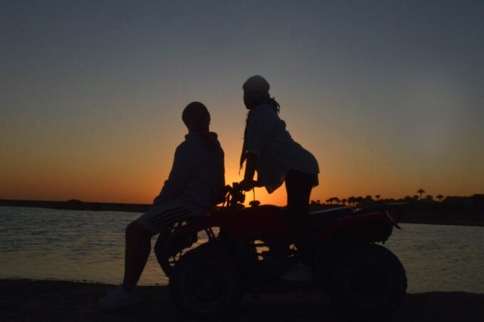 Makadi Bay: Sunrise VIP Quad & Traditional Bedouin Breakfast - Cultural Insights