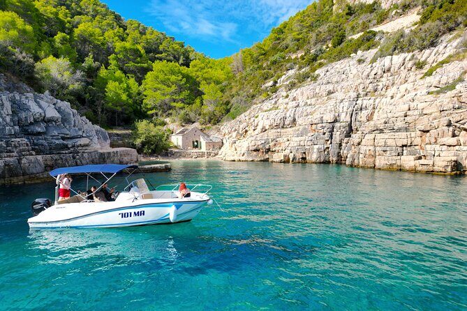 Makarska: 3-Island Speedboat Tour with Cave and Blue Lagoon - Price and Value