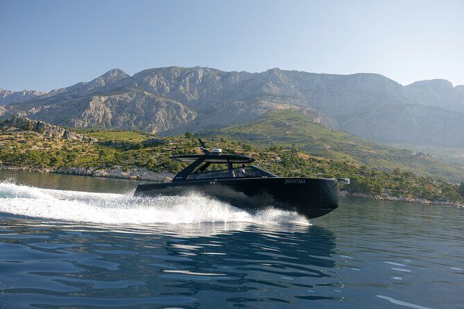 Makarska: 4-Island Speedboat Tour - town Hvar & Pakleni Islands - The Experience in Detail