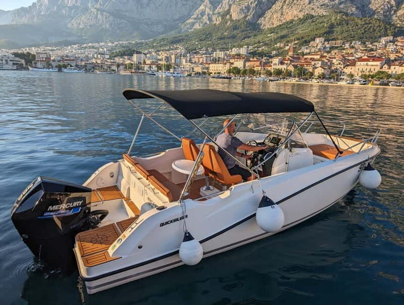 Makarska: Private Boat Tour 3 Islands - Key Points