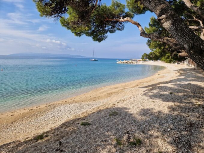 Makarska Riviera: Zadar Airport Premium Transfer Service - Important Considerations