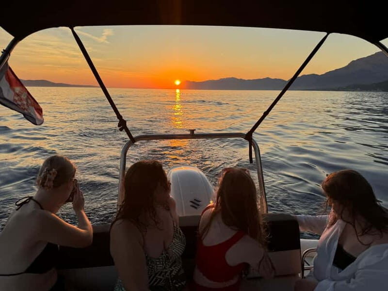 Makarska: Speedboat Sunset Tour to hidden bay on island Bra - Practical Tips for Travelers