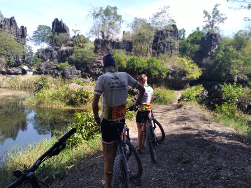 Makassar: Cycling Tour Around Rammang Rammang - Scenic Views