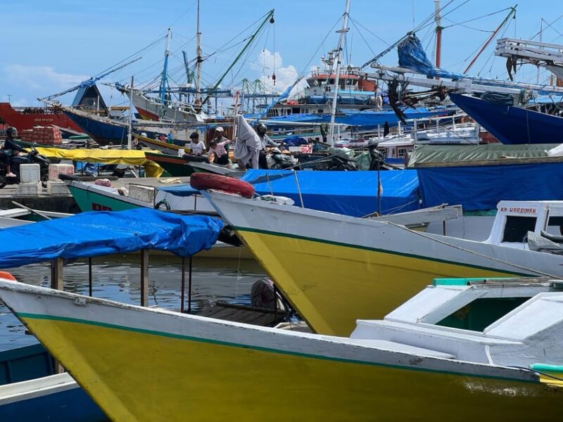 Makassar: Private City Tour With Hotel Pickup - Itinerary Highlights