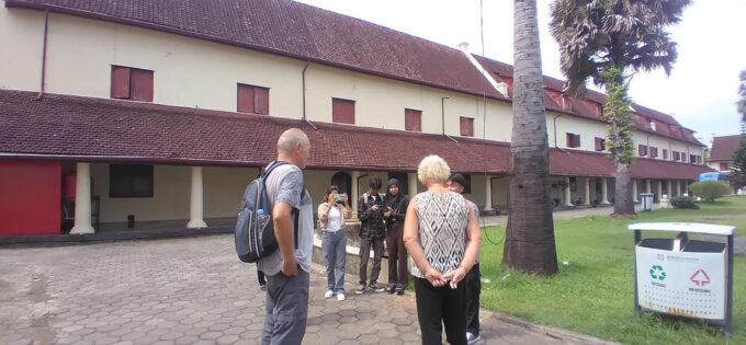 Makassar: Private City Tour With Hotel Pickup - Frequently Asked Questions