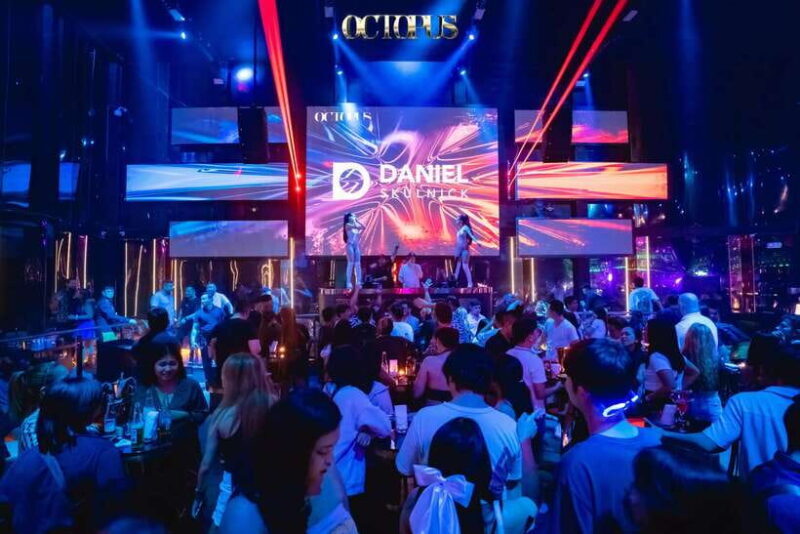 Makati: Music Clubs, Rooftops, & Go Go Bars with VIP Access - Key Points