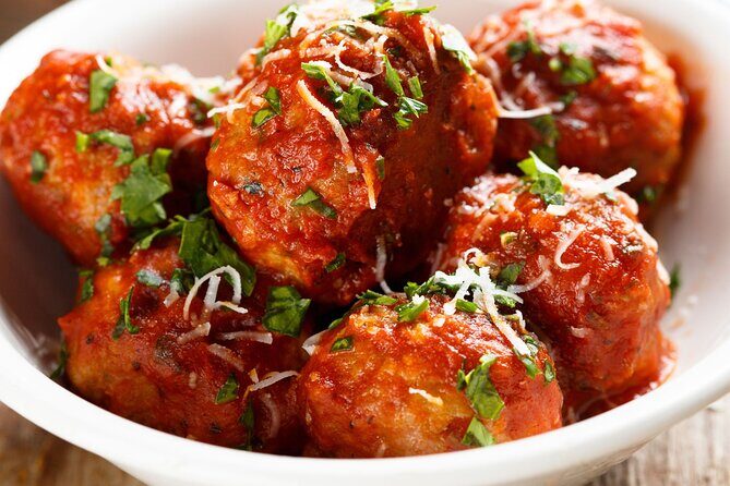 Make Traditional Spanish Tapas + Local Wine (3-Course Meal) - Key Points