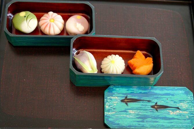 Make Traditional Sweets Nerikiri & Table Style of Tea Ceremony - Convenient Harajuku Location