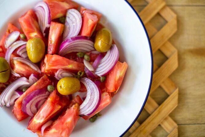 Make Valencian 'Pizza' in Ruzafa - In-Depth Review of the Experience