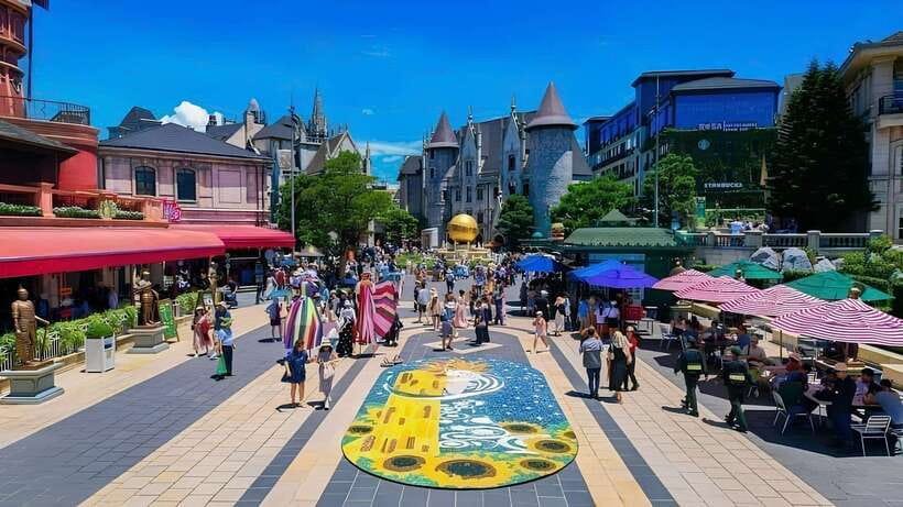 Make Your Day Unforgettable at Bà Nà Hills - Discover the Cable Car Journey