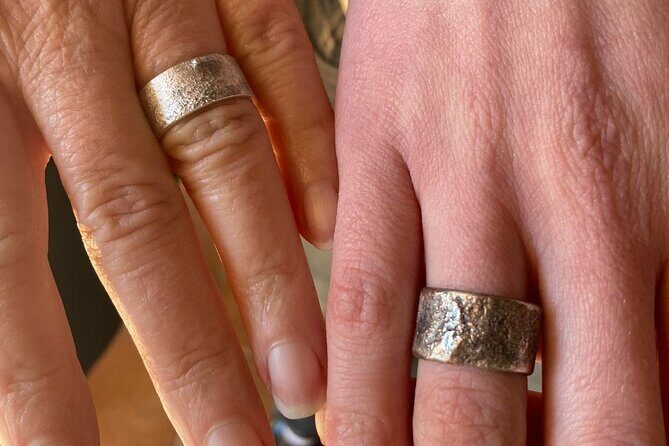 Make your own silver ring in a private jewelry workshop - An In-Depth Look at the Jewelry Workshop Experience
