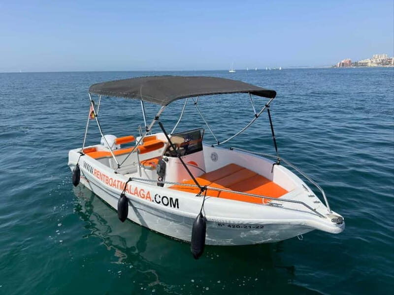 Malaga: Boat rental without license - Who Will Get the Most Out of This Experience?