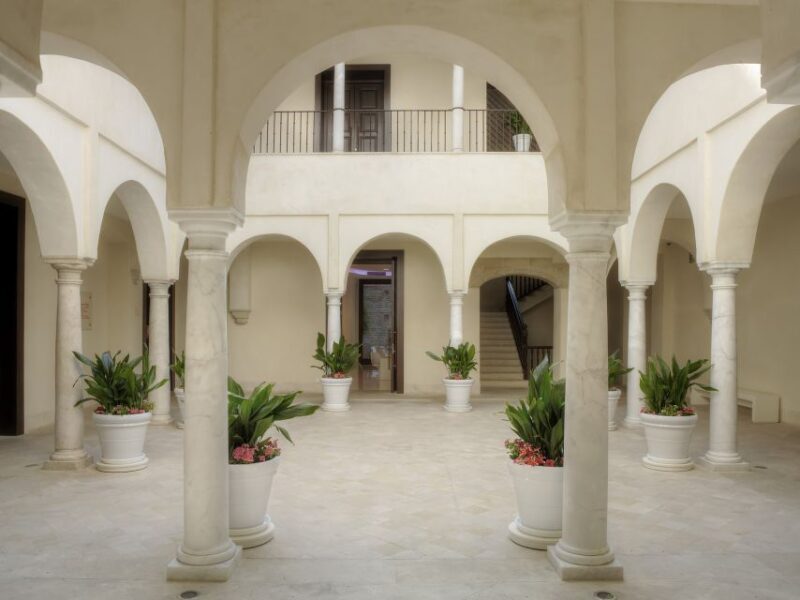 Málaga: Carmen Thyssen Museum Ticket - Key Points