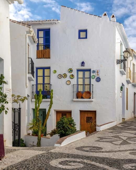 Malaga, Catamaran ride and Mijas Pueblo - Who Will Love This Tour?