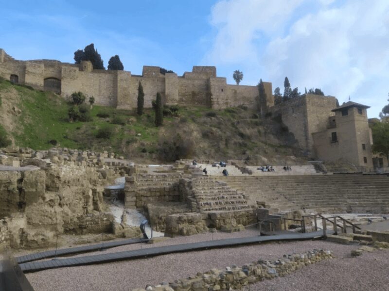 Malaga: Citadel and Roman theater Guided tour with tickets - Key Points