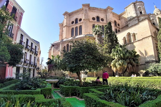 Malaga City: Private Walking Tour by Tours in Malaga - Booking Information