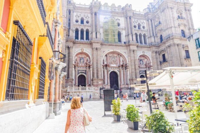 Malaga: City Sightseeing Hop-On Hop-Off Bus Tour - Customer Feedback and Recommendations