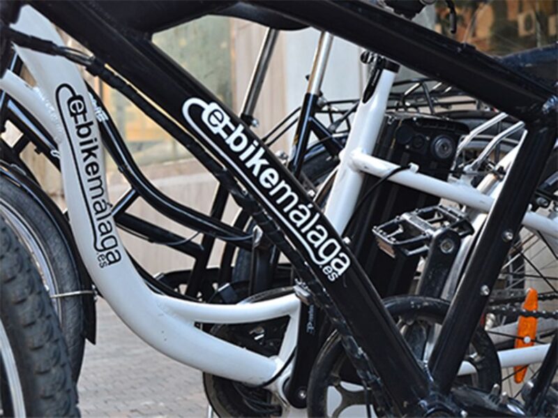 Malaga: Electric Bike Rental - Meeting Point and Availability