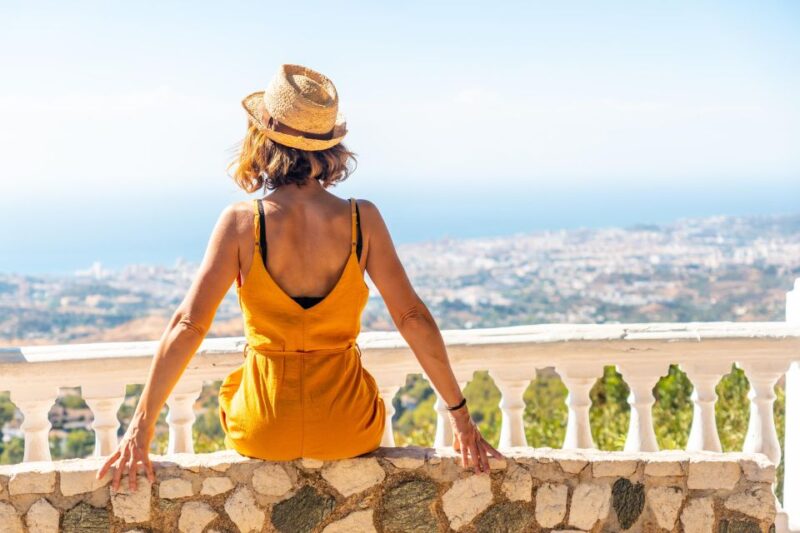 Malaga: Express Walk With a Local in 60 Minutes - Detailed Itinerary