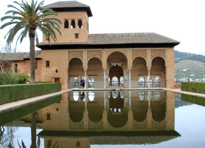Malaga: Granada Day Trip With Alhambra, Palaces and Gardens - Practical Information and Requirements