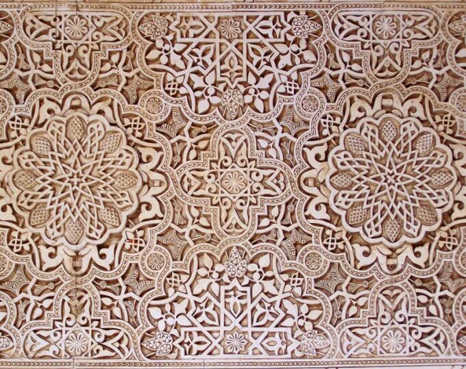 Malaga: Granada Day Trip With Alhambra, Palaces and Gardens - Tour Options and Inclusions