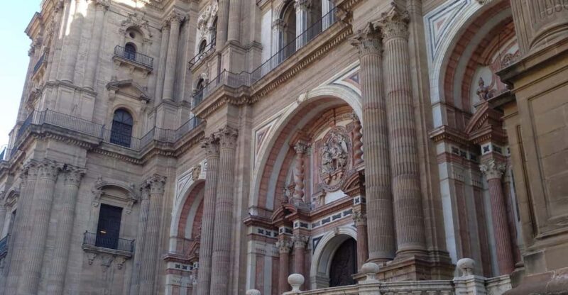 Malaga: Old Tour Walking Tour W/Cathedral & Picasso Museum - Guides and Expertise