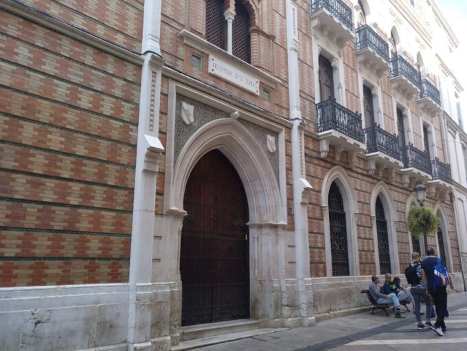 Malaga: Old Tour Walking Tour W/Cathedral & Picasso Museum - Booking and Tour Details