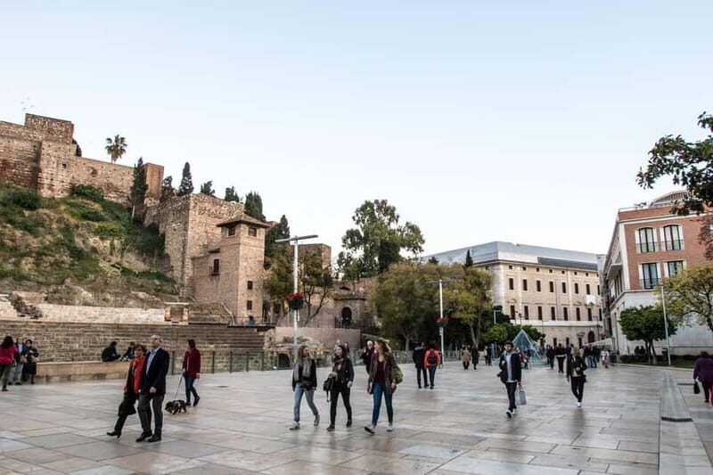 Malaga: old town walking tour & flamenco show - Walking Through Malaga’s Old Town: What to Expect