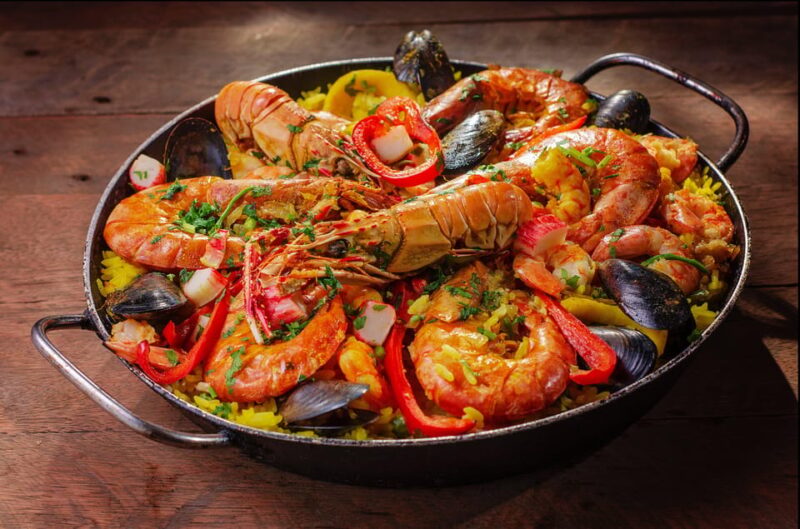Malaga: Paella and Tapas Tour With the Best Flamenco Show - Culinary Experience