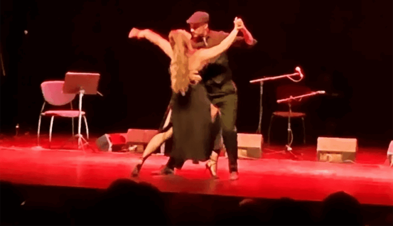 Malaga: Private Argentine Tango Lessons - Building Meaningful Tango Connections
