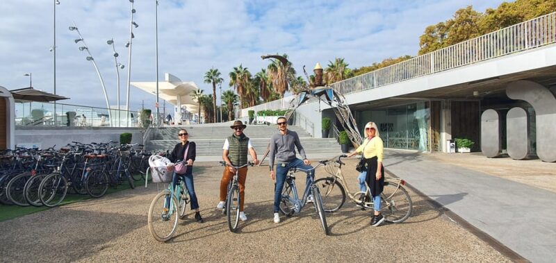 Malaga: Private Bike Rental - Rental Inclusions and Starting Location