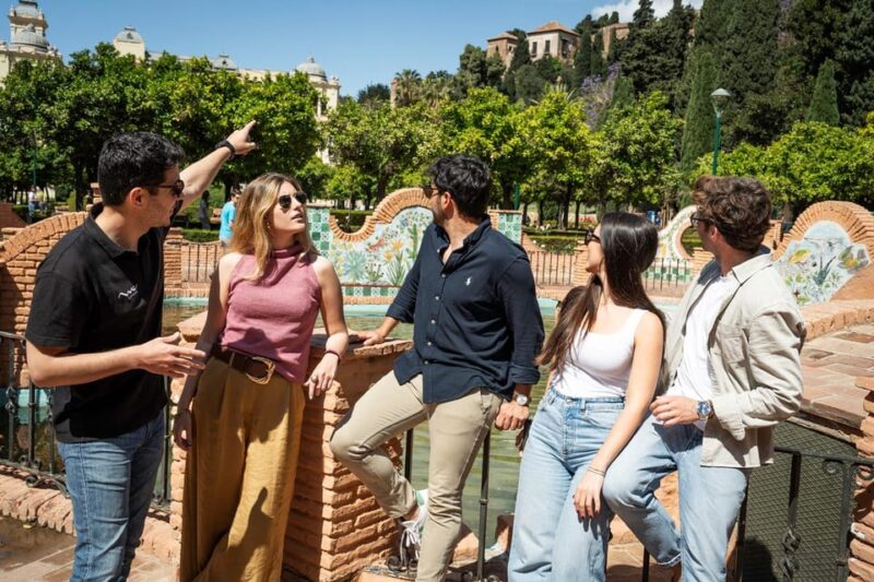 Málaga: Tapas, Wine & Rooftops Small Group Food Tour - Meeting Point and Important Information
