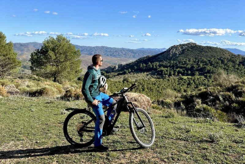 Málaga: the Chorro E-Bike Guided Tour 4h - Adventure Features