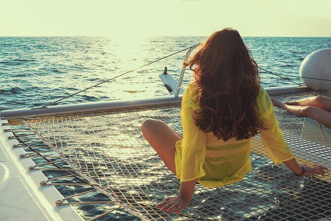 Malaga Walking Tour, Gibralfaro, Alcazaba & Catamaran Cruise - Key Points