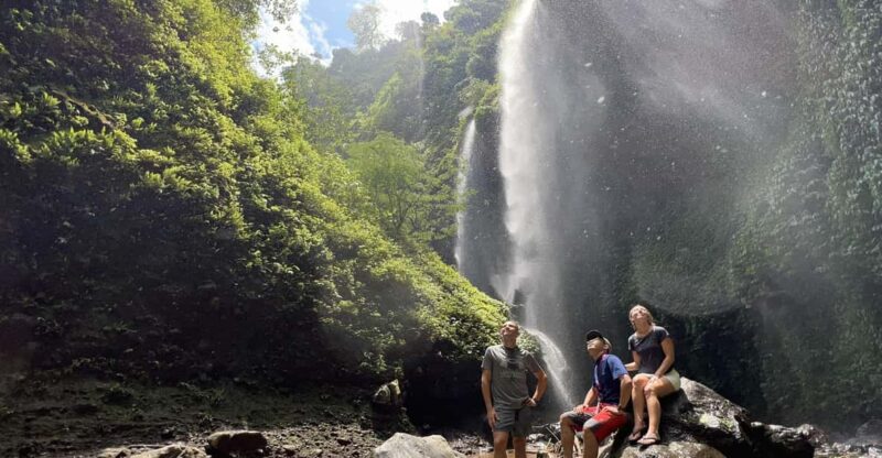 Malang: Mount Bromo & Madakaripura Waterfall Experiences - Itinerary Highlights