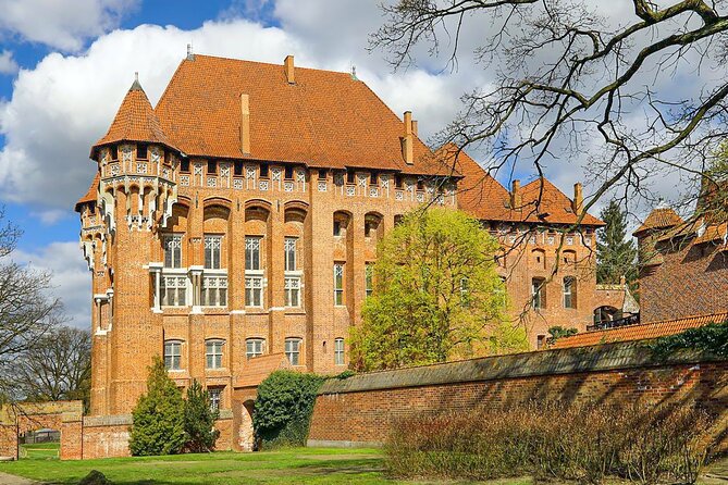 Malbork Castle Private Tour From Gdansk - Meeting and Pickup
