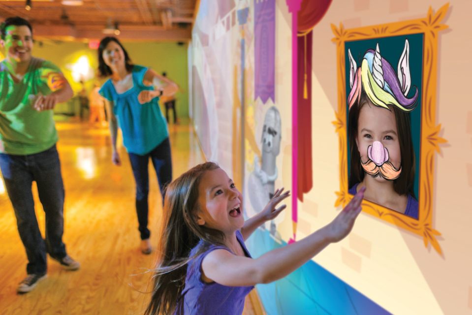 Mall of America: Crayola Experience Flexible Date Ticket - Experience Live Crayon Manufacturing Show