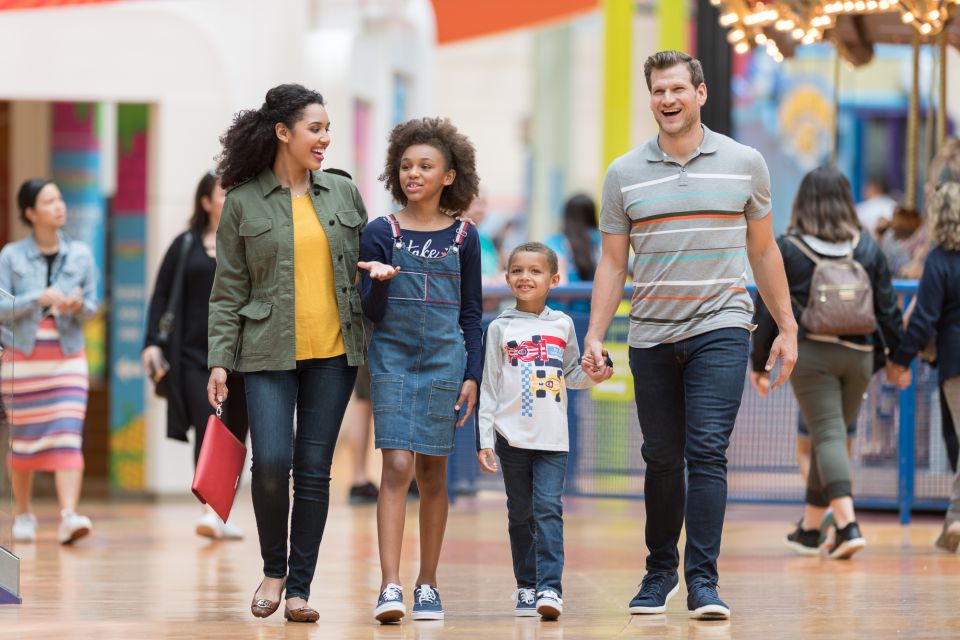 Mall of America: Nickelodeon Universe Unlimited Ride Pass - Operational Hours and Closures